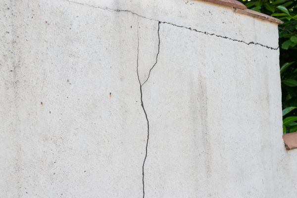 Foundation Crack Patching in Midlothian